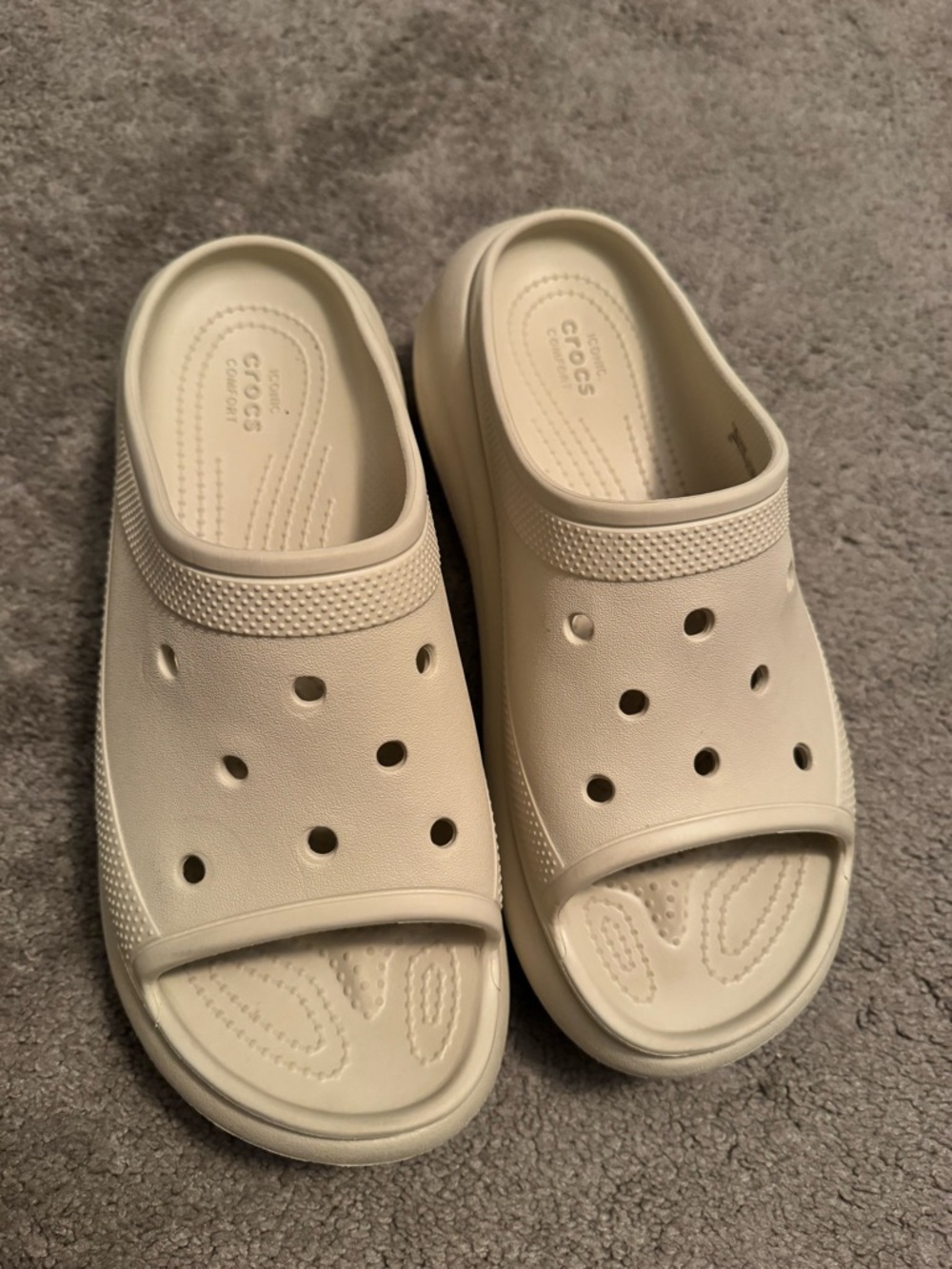 CROCS Slide Sandals in Cream